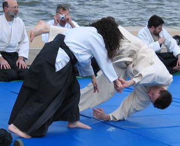 05_Festival Demonstration 2004_22
